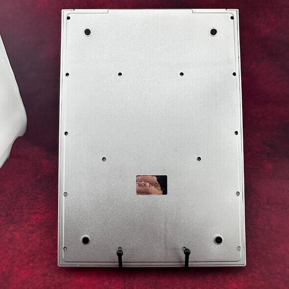 PHILIPPE AMIEL JUMBO DESKTOP CALCULATOR, ELECTRONIC TILT DISPLAY, A4-SIZED - Picture 7 of 11